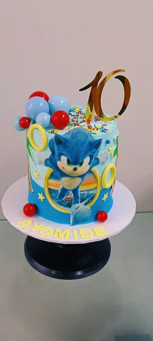 Cartoon character celebration cake