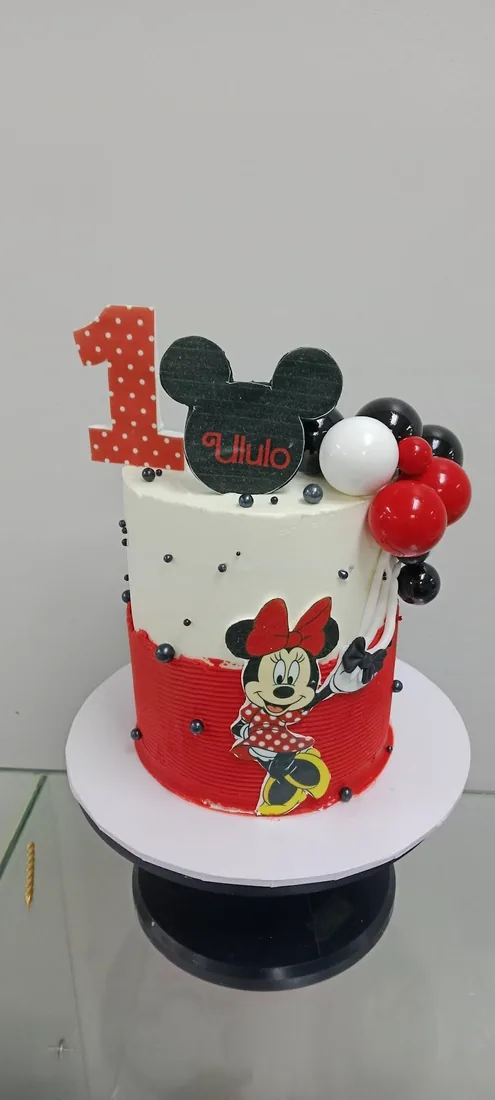 Cartoon character celebration cake