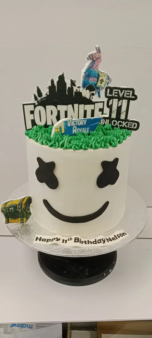 Gaming themed celebration cake