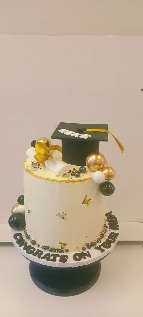 Graduation celebration cake